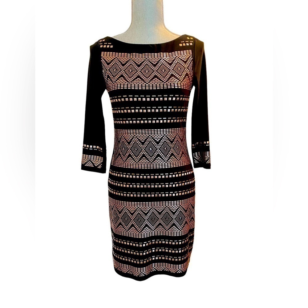 - WHBM  EMBELLISHED MOSAIC GOLD DRESS ((0941)